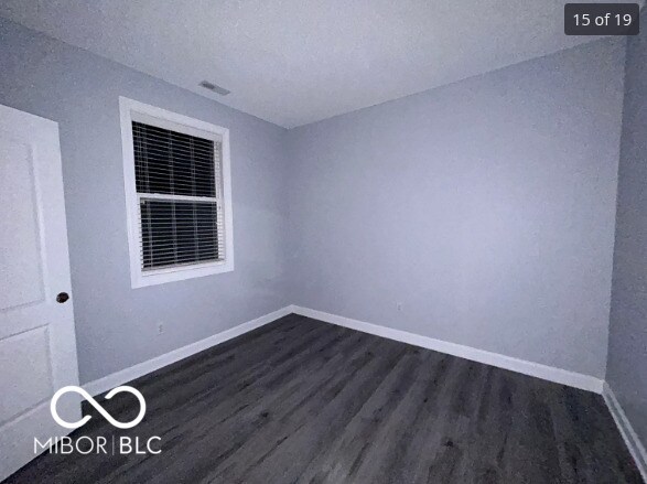 Building Photo - 5548 James Blair Dr