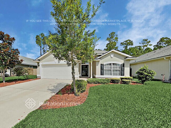 Building Photo - 1800 Ferncreek Dr