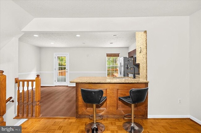 Building Photo - 2009 Heritage Dr