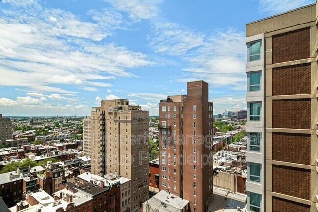 Building Photo - 1810 Rittenhouse Square