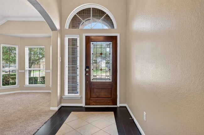 Building Photo - 10103 Sweet Willow Ln