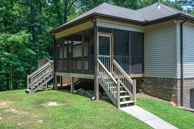 Building Photo - 12696 Alpine Cir