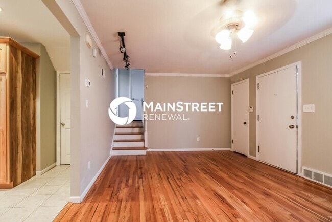 Building Photo - 3 Bedroom Pet-Friendly Home in Independenc...