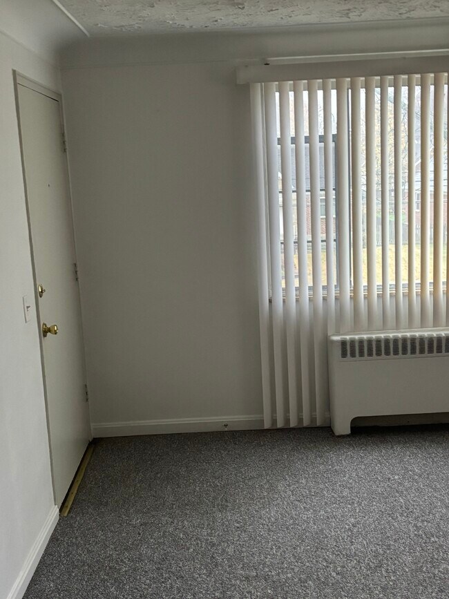 Living Room - 2340 Losantiville Ave