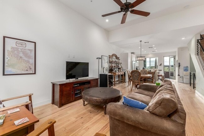 Building Photo - 16510 N 92nd St