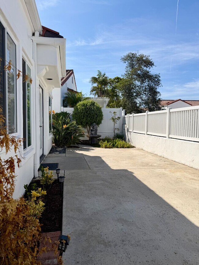 Building Photo - Ocean Hills Country Club | 2 Bedroom, 2 Bath + Optional 3rd Bedroom & Loft in a 55+ Community