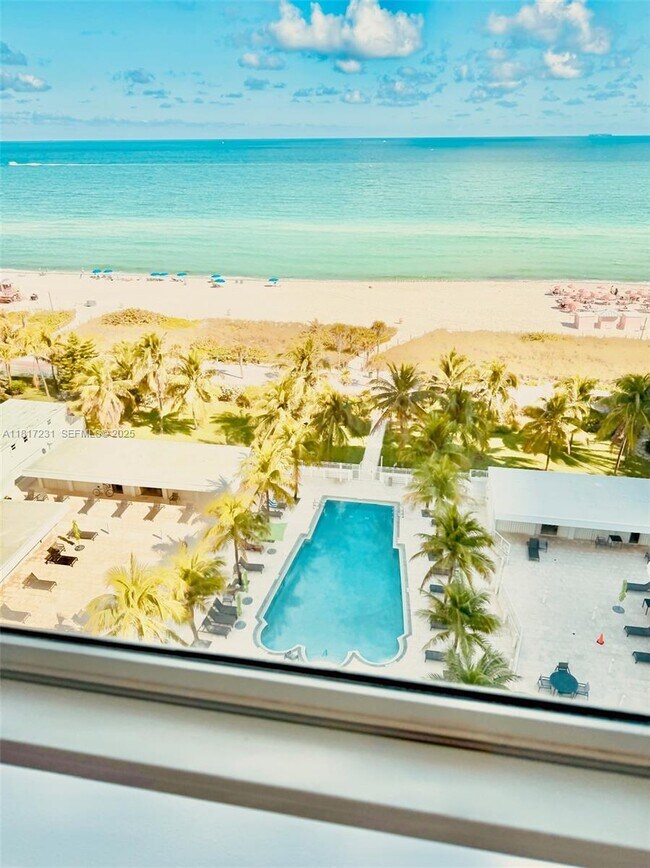 Building Photo - 4925 Collins Ave