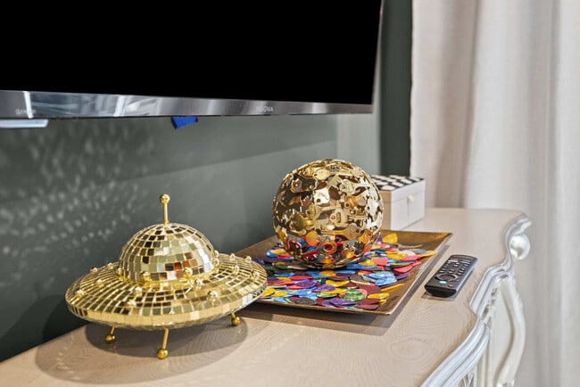 Building Photo - 245 Hermitage Ave