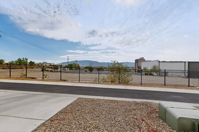 Building Photo - 6322 Vista del Bosque Dr