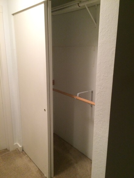 Building Photo - 16817 Larch Way