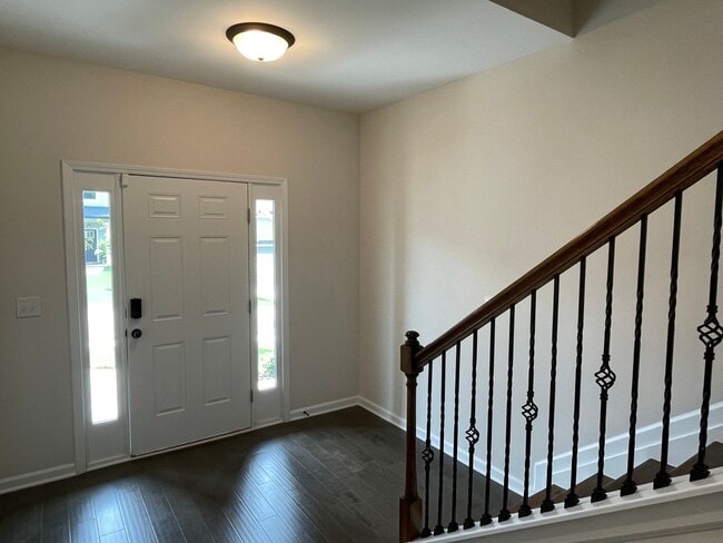 Building Photo - 222 Palisade Rdg