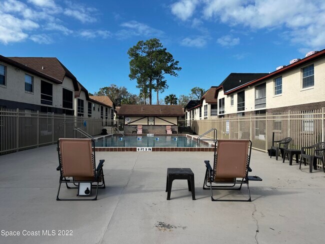 Building Photo - 2963 Sir Hamilton Cir