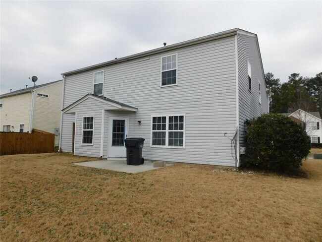 Building Photo - 479 Leaflet Ives Dr