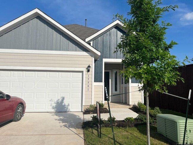 Primary Photo - 15501 Ellinger Dr