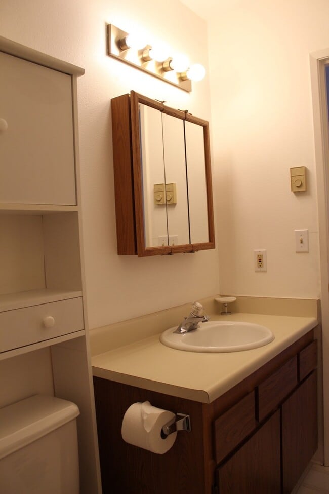 Building Photo - Studio | Powder Village | Sunriver