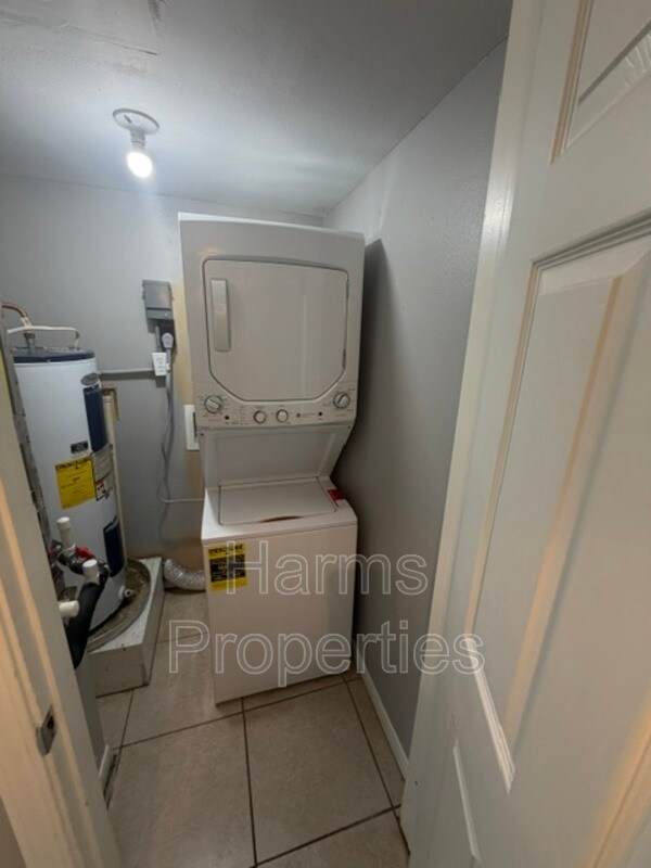 Building Photo - 3630 Fish Hook Ln
