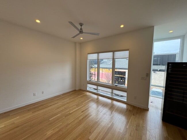 Building Photo - $500 off September! Call for details.