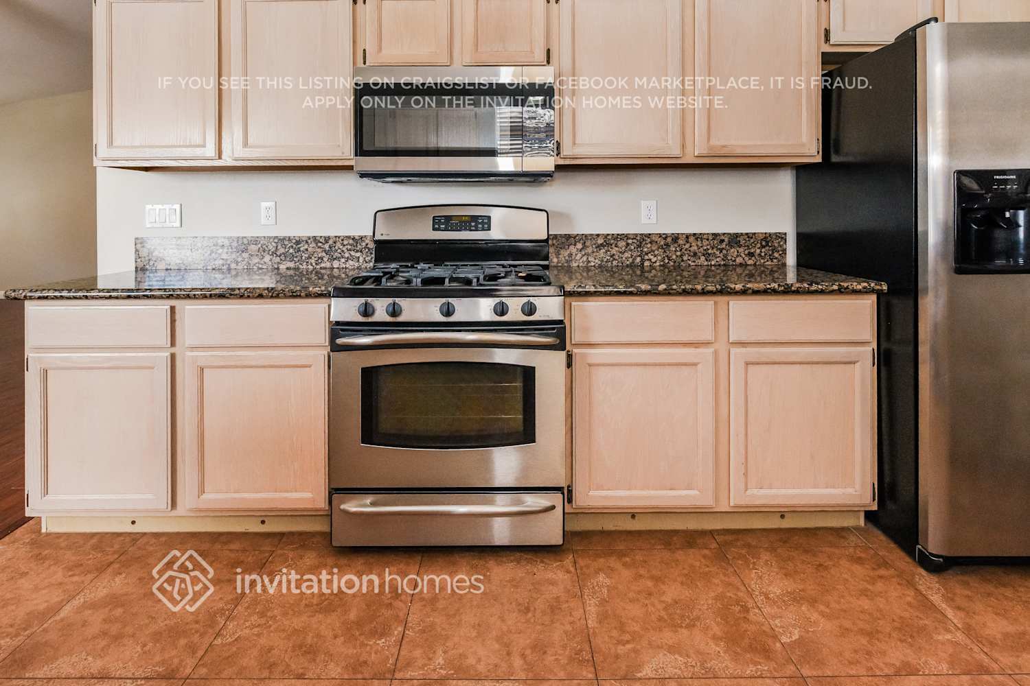 Building Photo - 3985 Roohani Ct