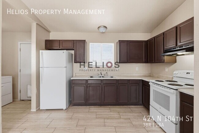 Building Photo - 424 N 104th St