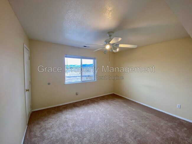 Building Photo - 8495 S Reed St