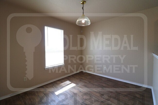 Building Photo - 3412 Cantabrian Dr