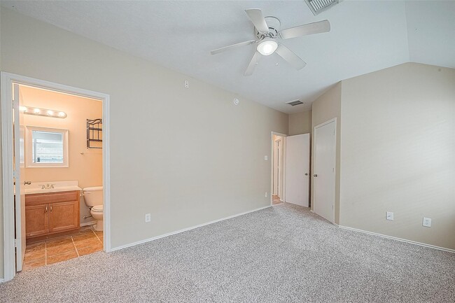 Building Photo - 17026 Cypresswood Glen Tr