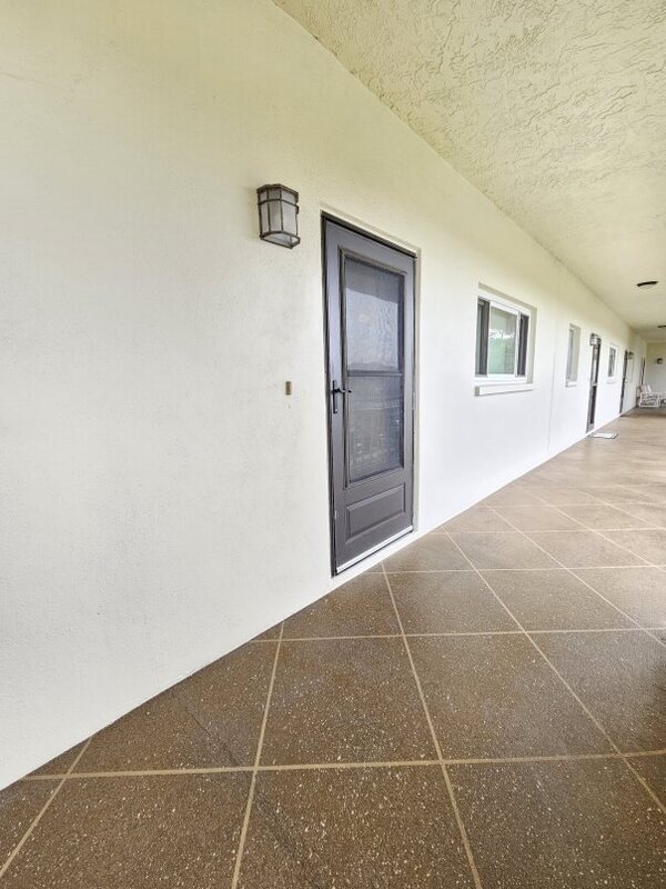 Building Photo - 4595 Chancellor St NE