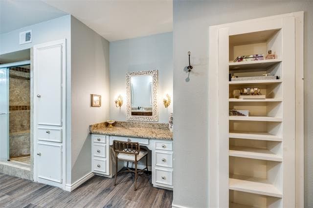 Building Photo - 6318 Danbury Ln