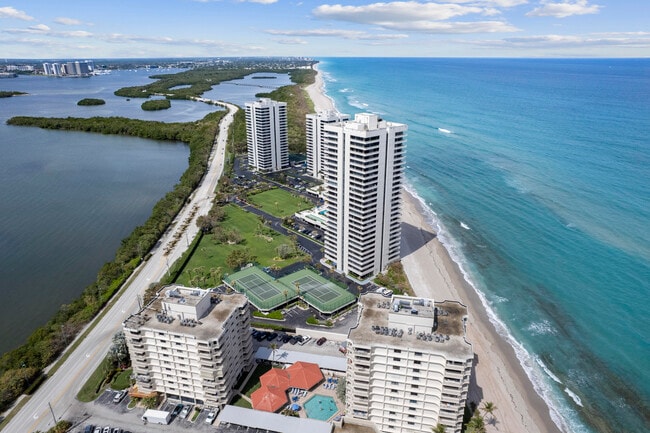 Building Photo - 5550 N Ocean Dr