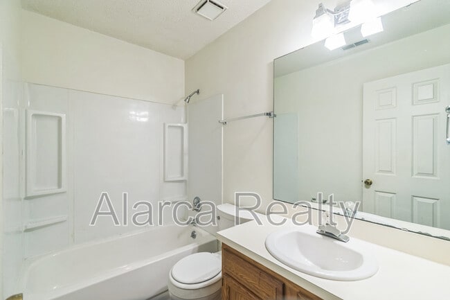 Building Photo - 10315 Atchinson Dr