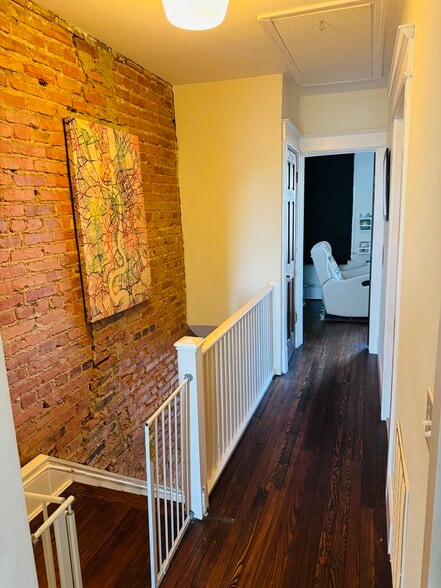 Building Photo - 1432 Montello Ave NE