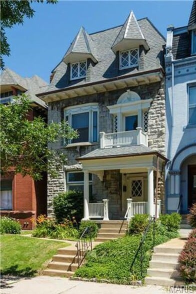 Building Photo - 3671 Russell Blvd