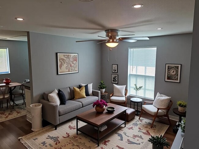 Building Photo - 1120 Stowe St