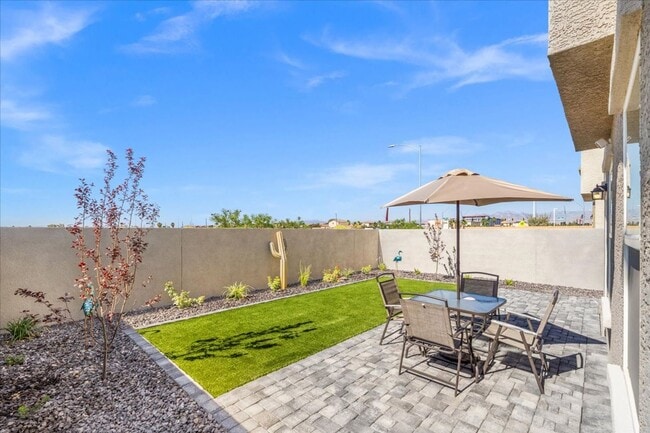 Building Photo - Newer Build 4-Bedroom Home with Chef’s Kitchen & Entertainer’s Backyard