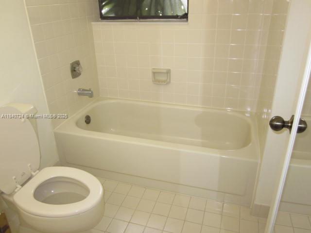 Building Photo - 8830 SW 123rd Ct