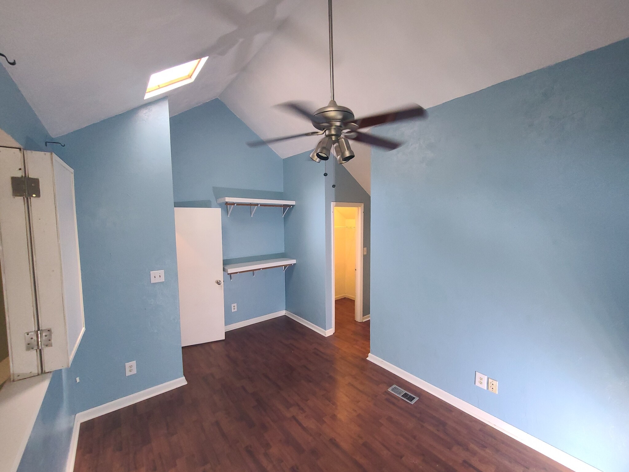 Upstairs bedroom - 1075 Ocala Rd