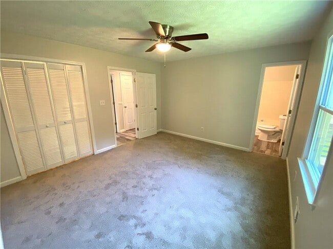 Building Photo - 109 Indian Trail Dr
