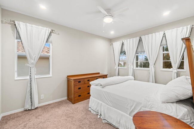 Building Photo - 9586 Campi Dr