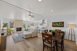 Building Photo - 11305 Songbird Cove