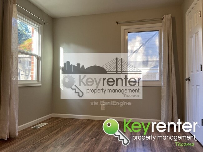 Building Photo - 348 Harvard Ave