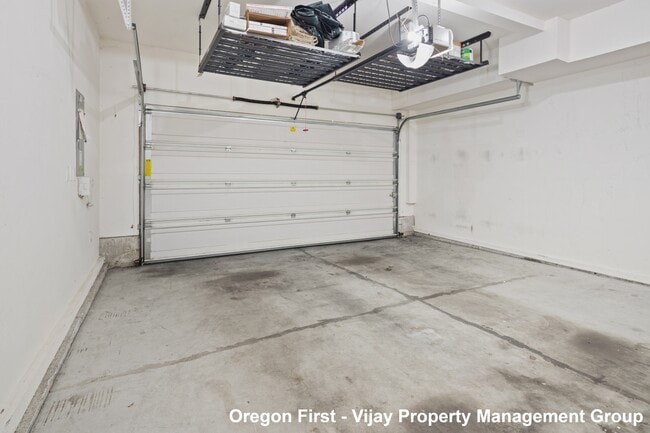 Building Photo - 17106 SW Marty Ln