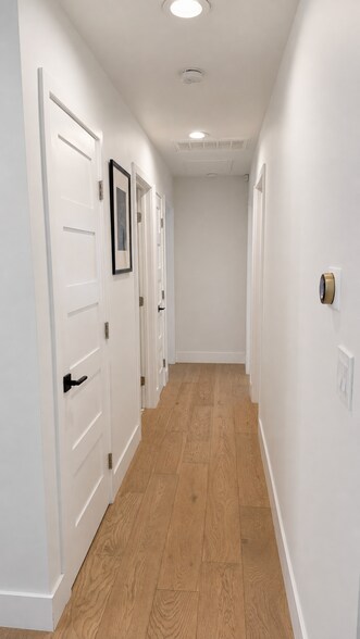 Building Photo - 9892 Lapworth Cir
