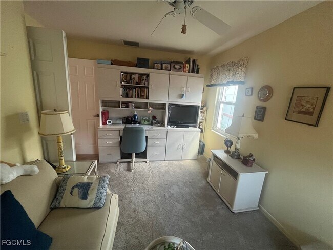 Building Photo - 13191 Oakmont Dr