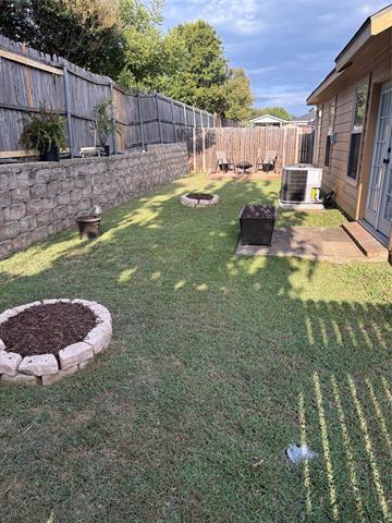Building Photo - 4507 Falcon Dr