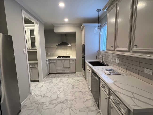 Building Photo - 1516 Park St