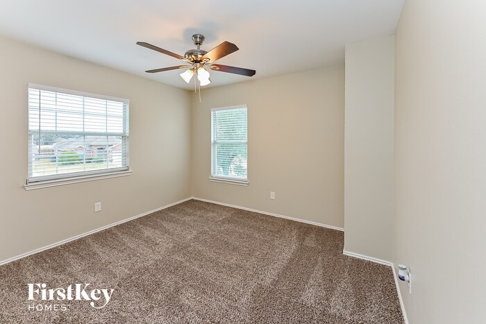 Building Photo - 7230 Wimberly Oaks Ln