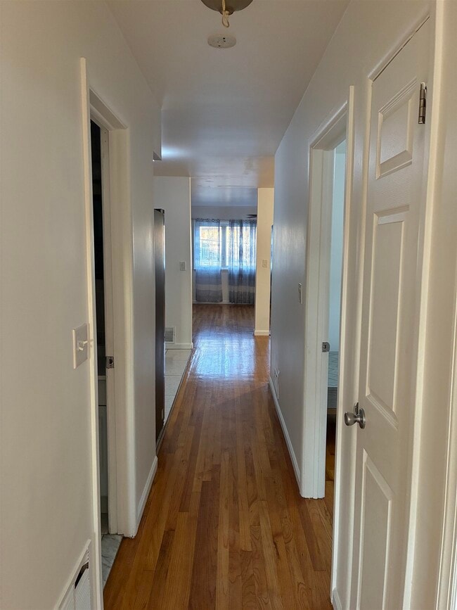 Building Photo - 4803 Aschoff Pl