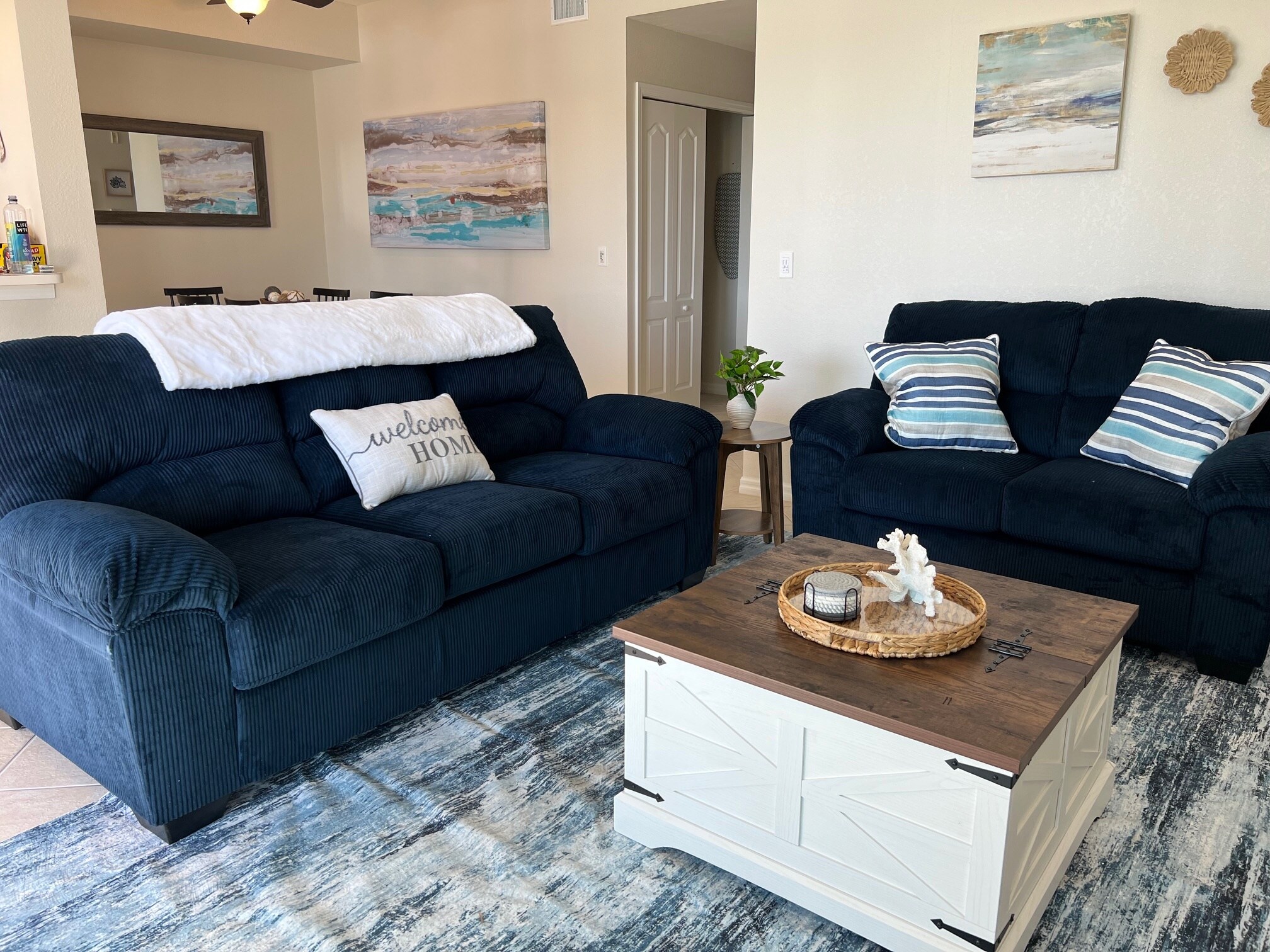 Building Photo - 16635 Lake Cir Dr