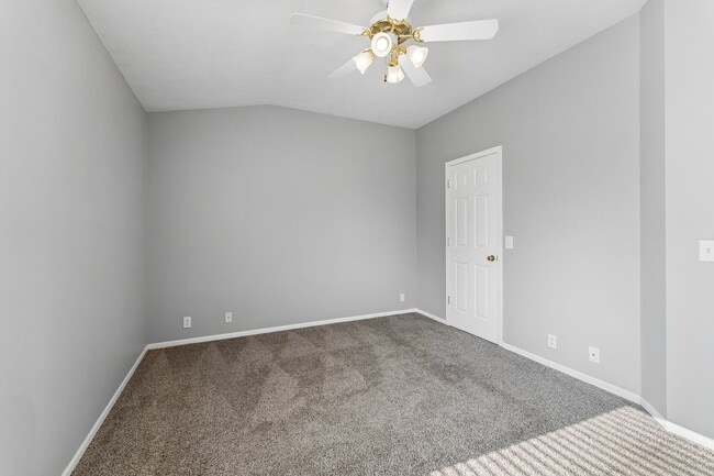 Building Photo - 4027 N 172nd Ave