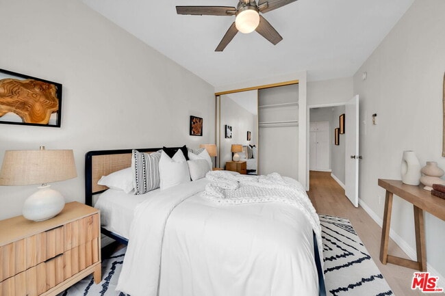 Building Photo - 900 Euclid St